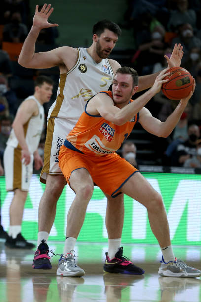 三场不胜 三场不胜