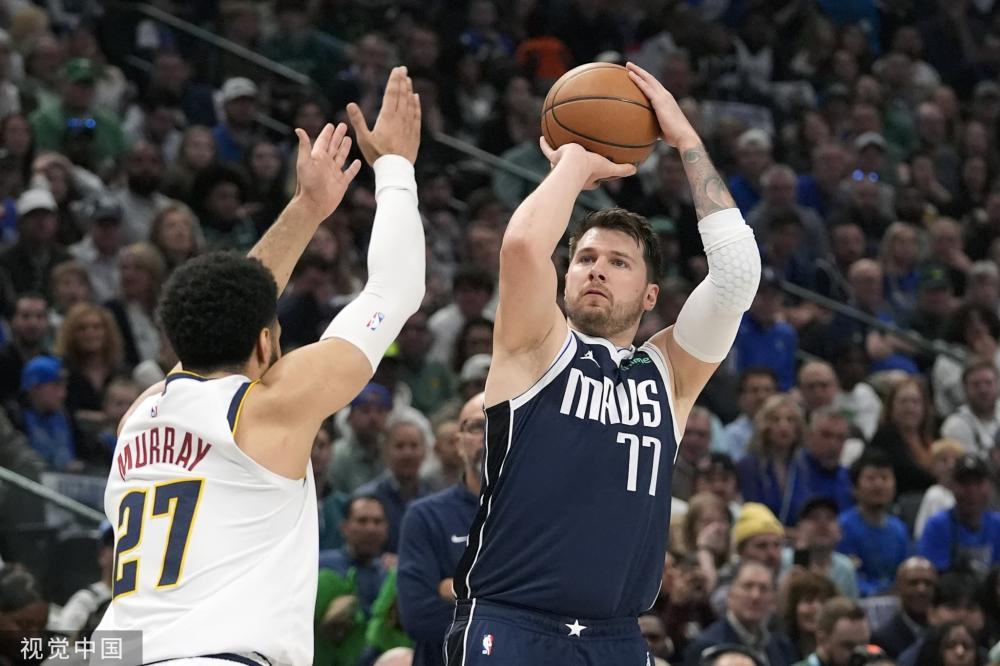 比尔和德文 比尔和德文