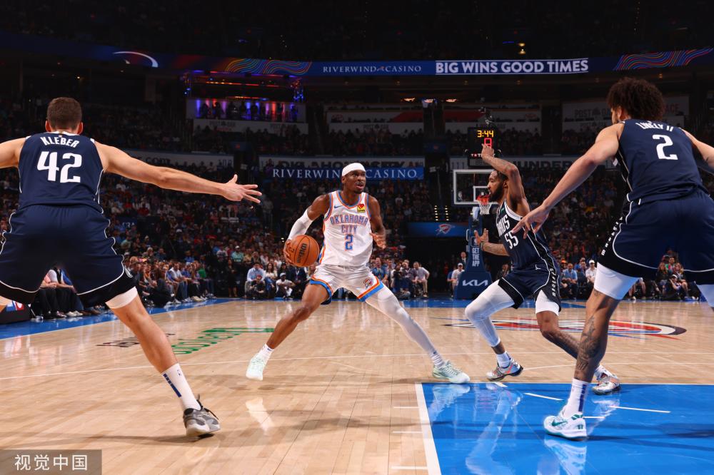 一个值得深 一个值得深