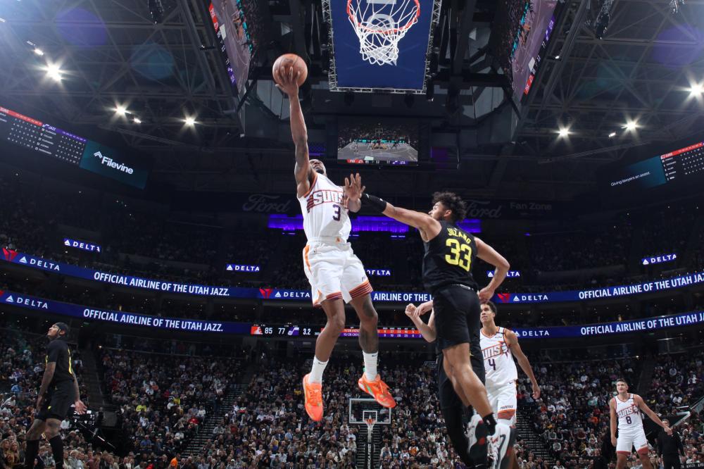 赛铺平道路 赛铺平道路